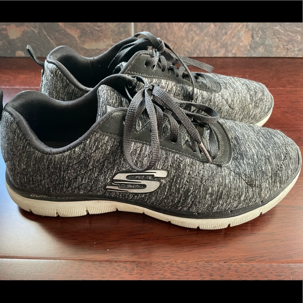 Sketchers Air-Cooled Memory Foam - image 2